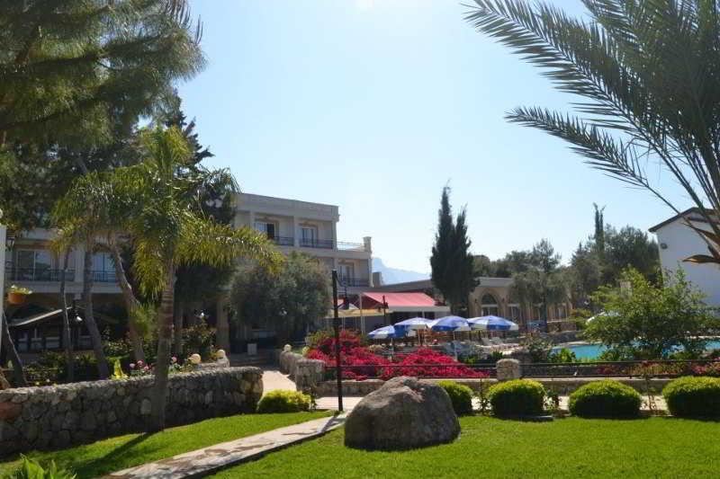 Sammy'S Kyrenia Boutique Hotel & Pool Exterior photo