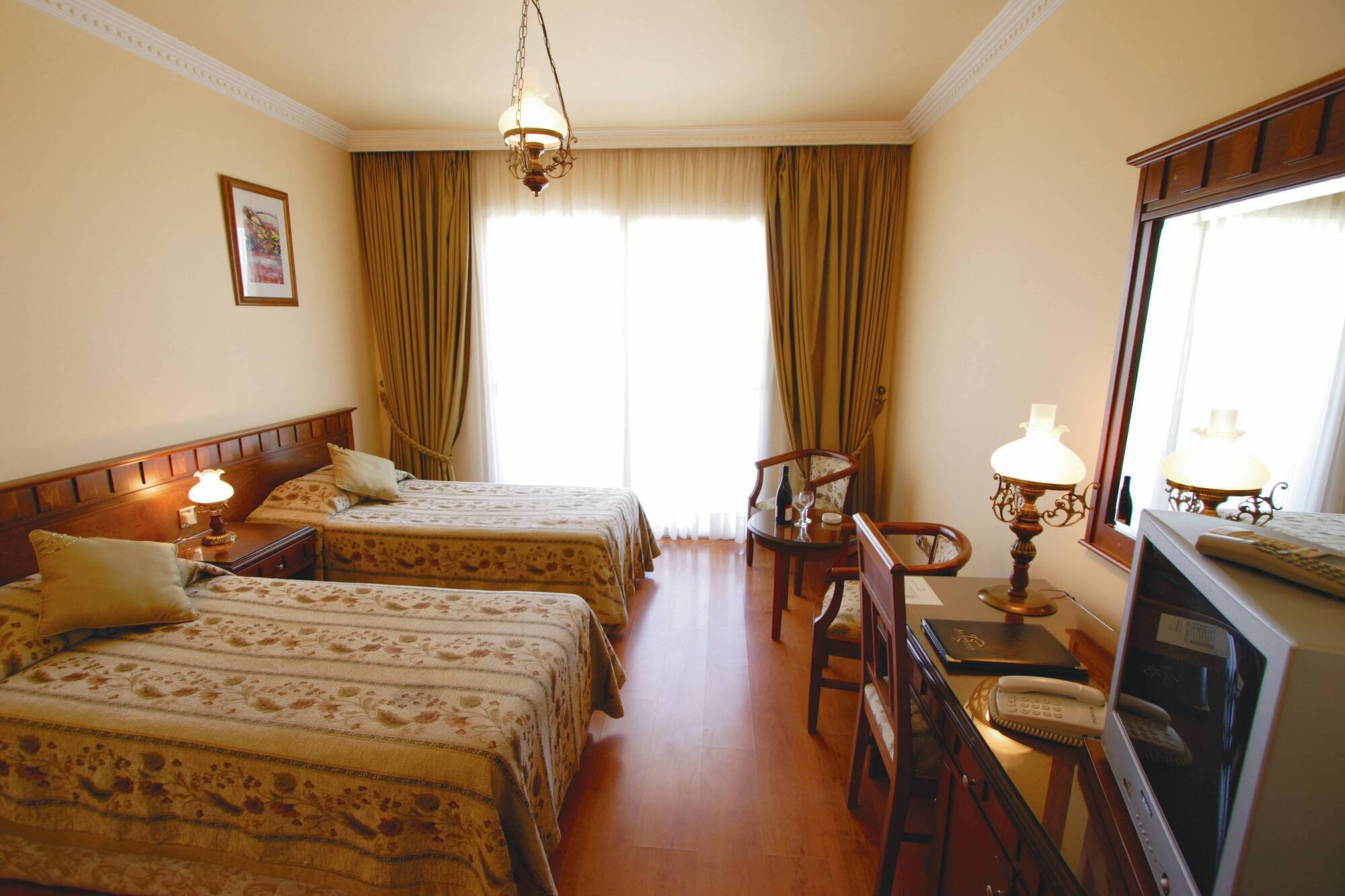 Sammy'S Kyrenia Boutique Hotel & Pool Exterior photo