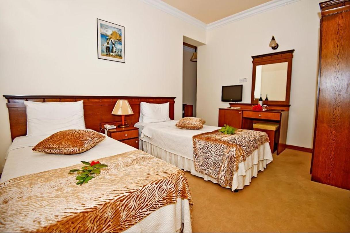 Sammy'S Kyrenia Boutique Hotel & Pool Exterior photo